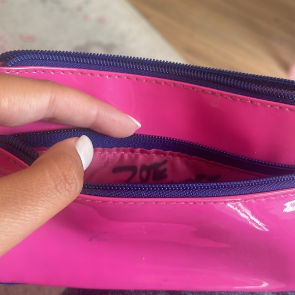 Estée Lauder pink and blue small pouch - Picture 5 of 5